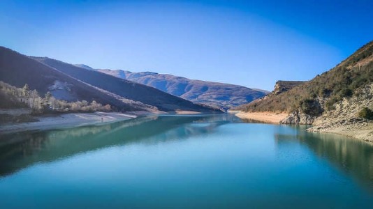 Veduta panoramica del Lago di Fiastra